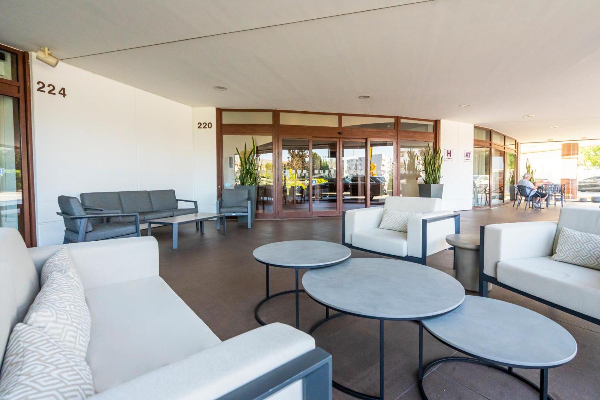 Holiday Inn Porto Gaia By Ihg Vila Nova de Gaia Exterior foto