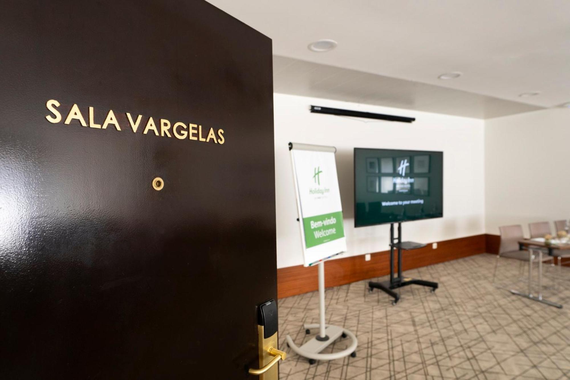 Holiday Inn Porto Gaia By Ihg Vila Nova de Gaia Exterior foto